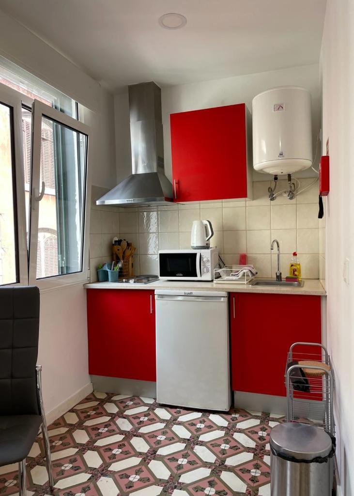 Apartamento Burgo "Tanoeiros" ฟุงชาล ภายนอก รูปภาพ